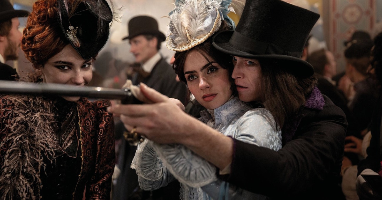 Co na vás v říjnu čeká v kině? Drákula, konspirace i docela jiná Popelka