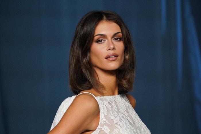 Kaia Gerber v Givenchy od Sarah Burton, Academy Museum Gala 2025