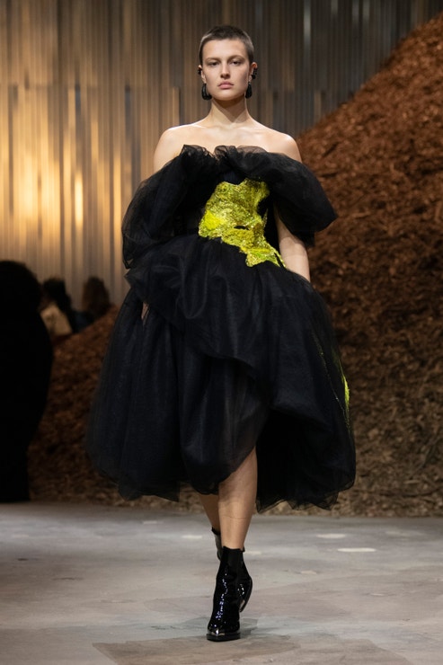 Alexander McQueen podzim/zima 2022