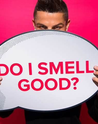 Nejlepší pánské vůně roku 2025. Unisexové niche, výrazné arabské a módní parfémy pro stylové muže Nejlepší pánské vůně roku 2025. Unisexové niche, výrazné arabské a módní parfémy pro stylové muže