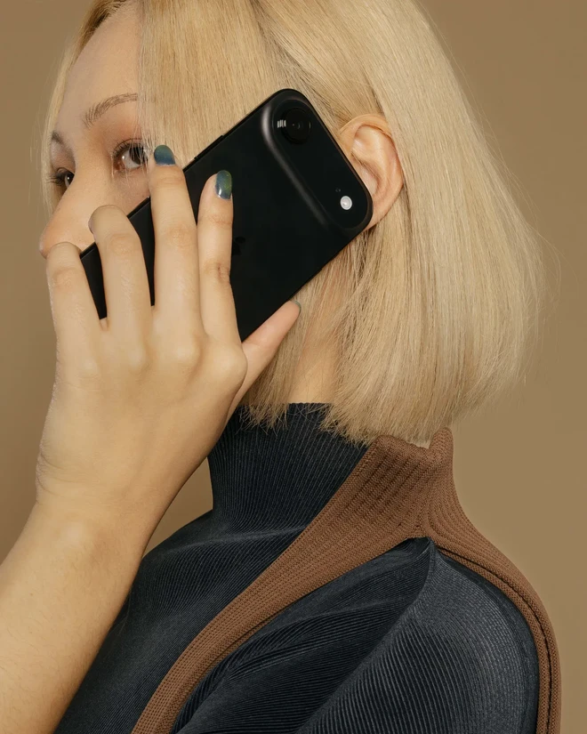 iPhone Pocket od Issey Miyake