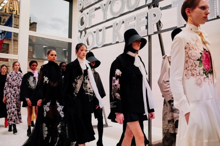 Přehlídka Valentino AW19