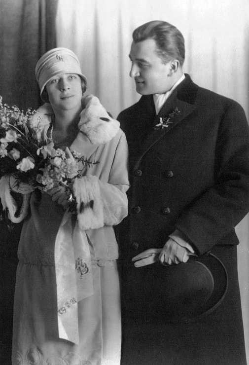Svatební fotografie novomanželů Bohuslava Horáka a Milady Horákové