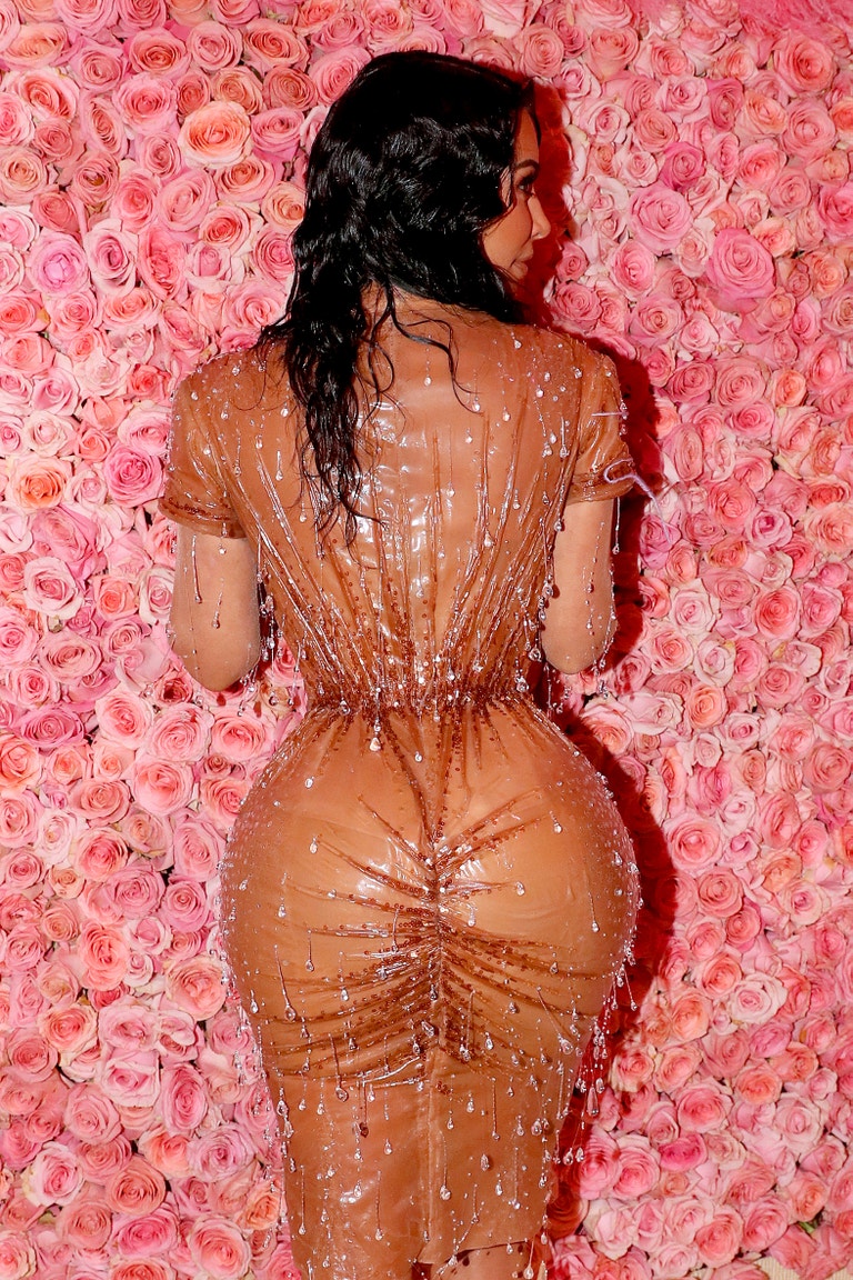  Kim Kardashian, narozena 21. října