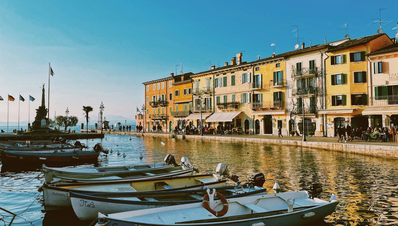 Výlet do městečka Lazise u Gardského jezera Výlet do městečka Lazise u Gardského jezera