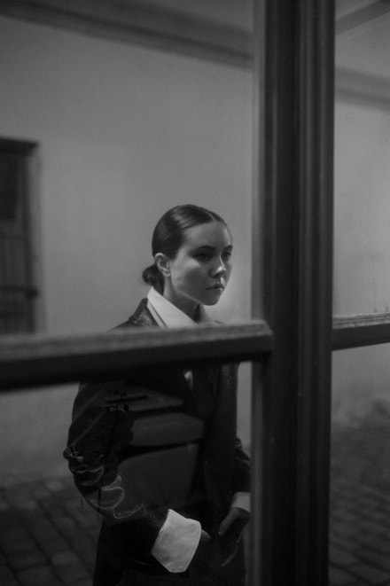 Košile, JAN ČERNÝ; sako, MSGM (prodává SPACE Praga); kravata, SAINT LAURENT.