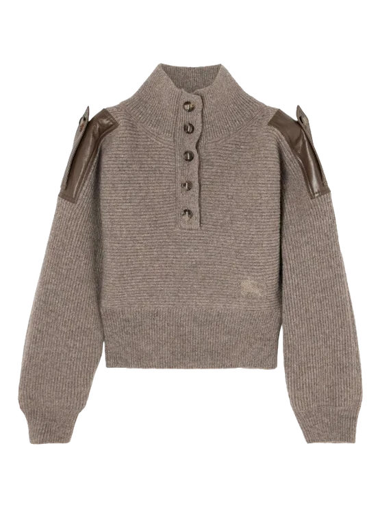 Vlněný žebrovaný svetr s koženými detaily, BURBERRY, 1 550 €