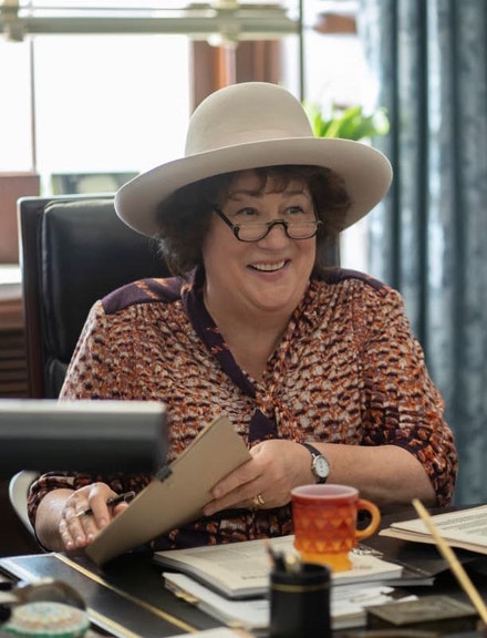 Margo Martindale jako Bella Abzug