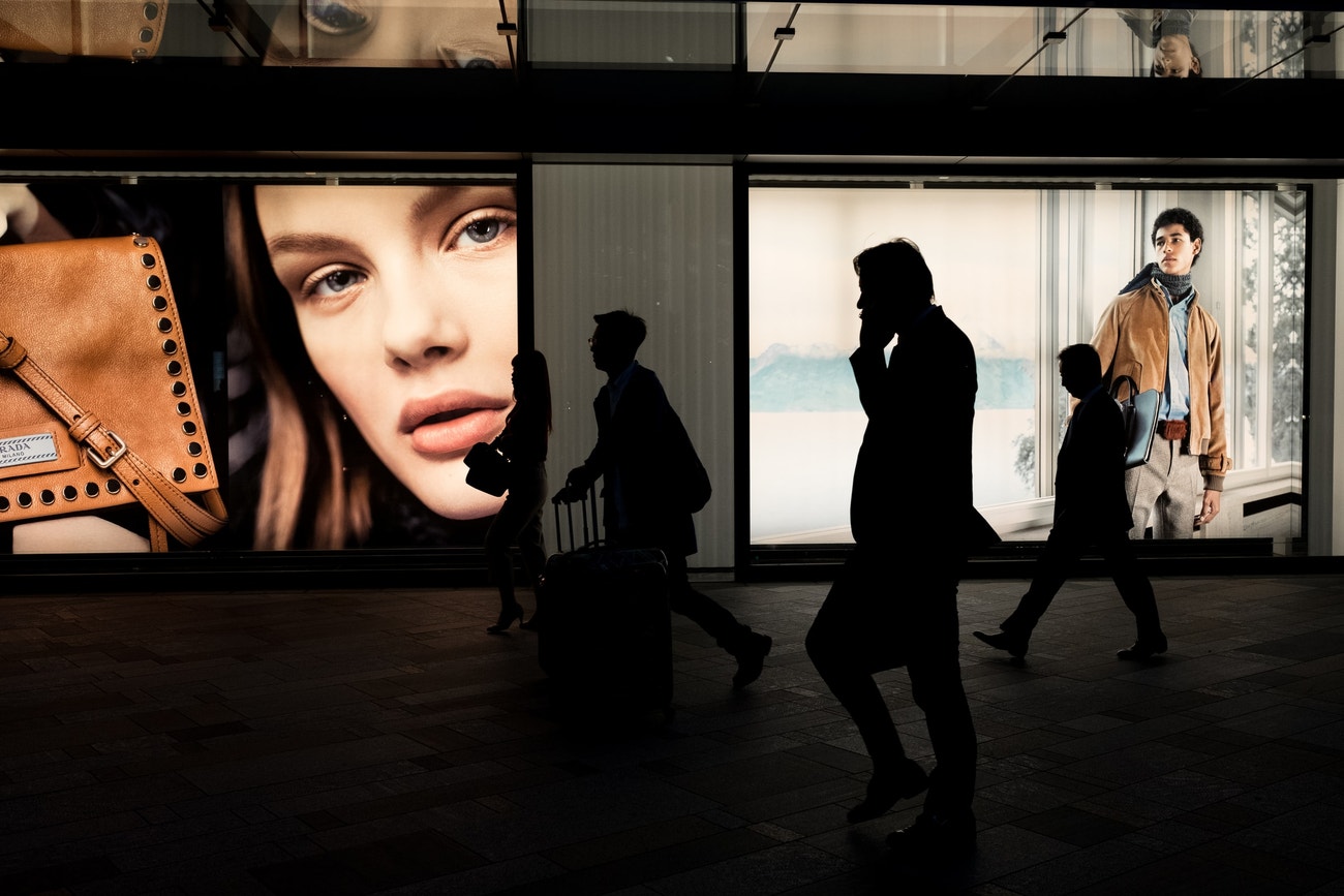 Autor: Simon Launay
