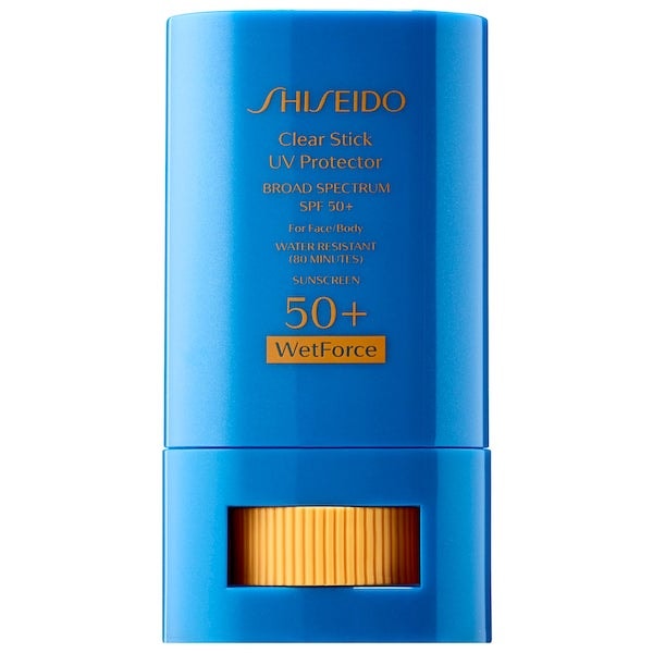 Voděodolná ochranná tyčinka Clear Stick Protector SPF 50+, SHISEIDO, prodává Douglas, 790 Kč