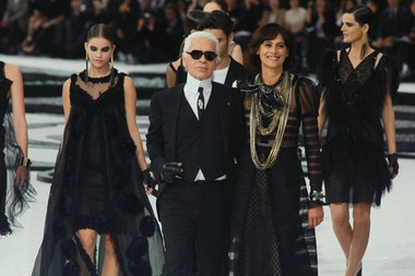 Little black dress podle Karla Lagerfelda