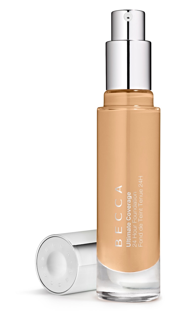 Krycí make-up Ultimate Coverage, Becca (prodává Sephora), 1050 Kč