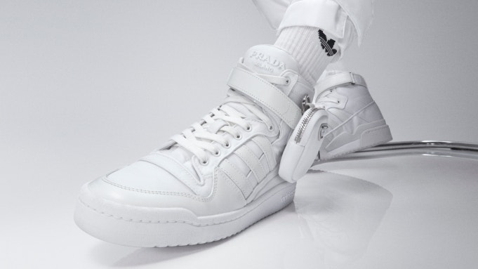 Autor: Adidas for Prada Re-Nylon
