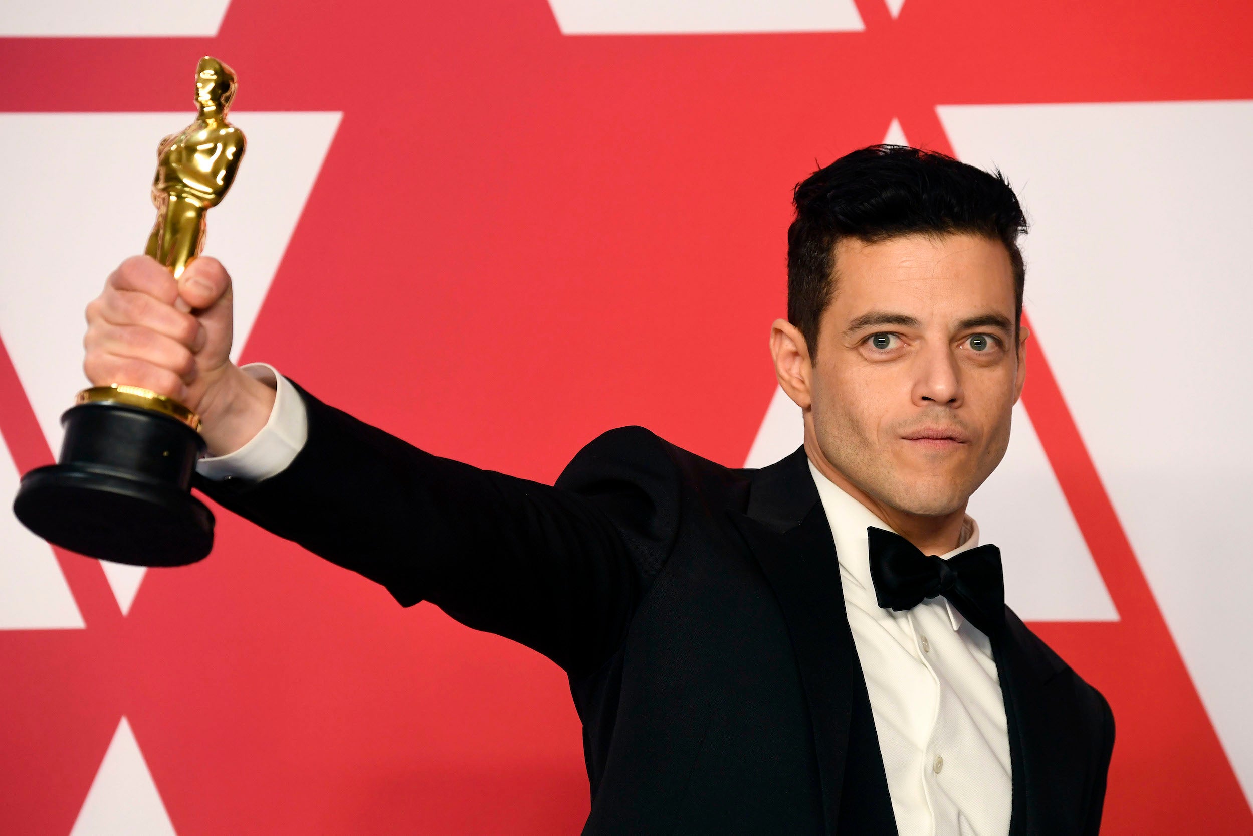 Rami Malek s cenou Oscar za nejlepší mužský  herecký výkon v hlavní roli, únor 2019          Autor: Frazer Harrison/Getty Images